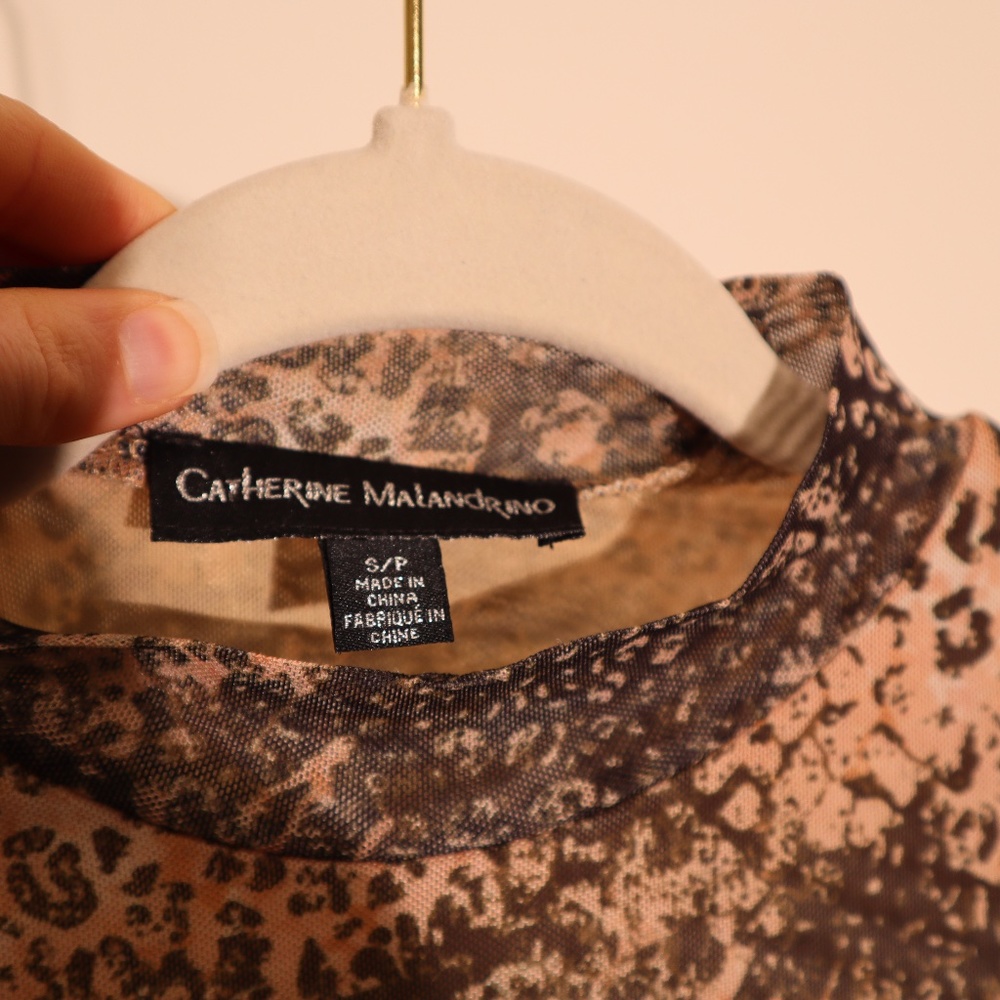 Blouse - Picture 2 of 5